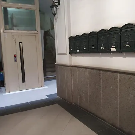 Appartement Traversa Toledo, Intero Al Plebiscito Naples