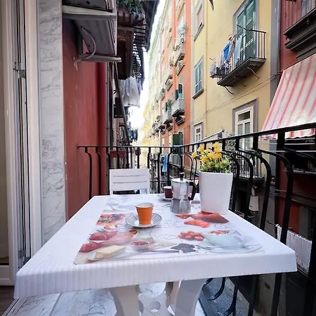 Appartement Traversa Toledo, Intero Al Plebiscito