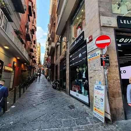 Apartment Traversa Toledo, Intero Al Plebiscito *